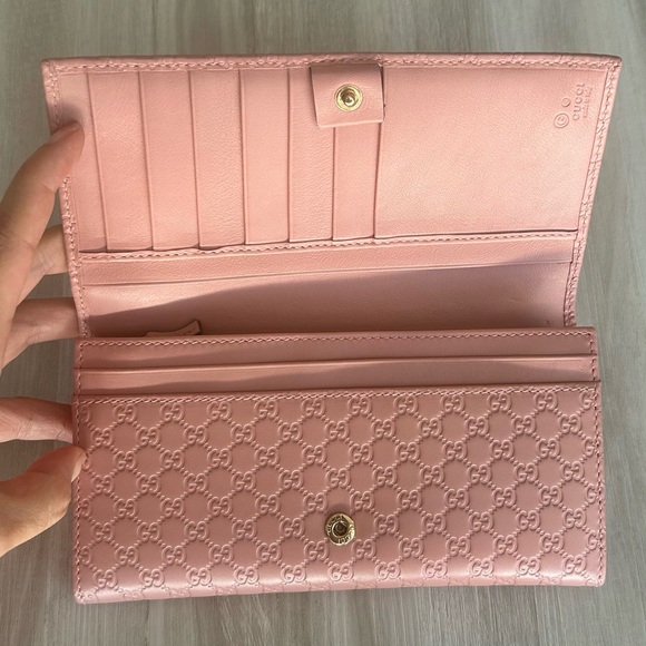 GUCCI Leather Embossed Wallet - Picture 3 of 12